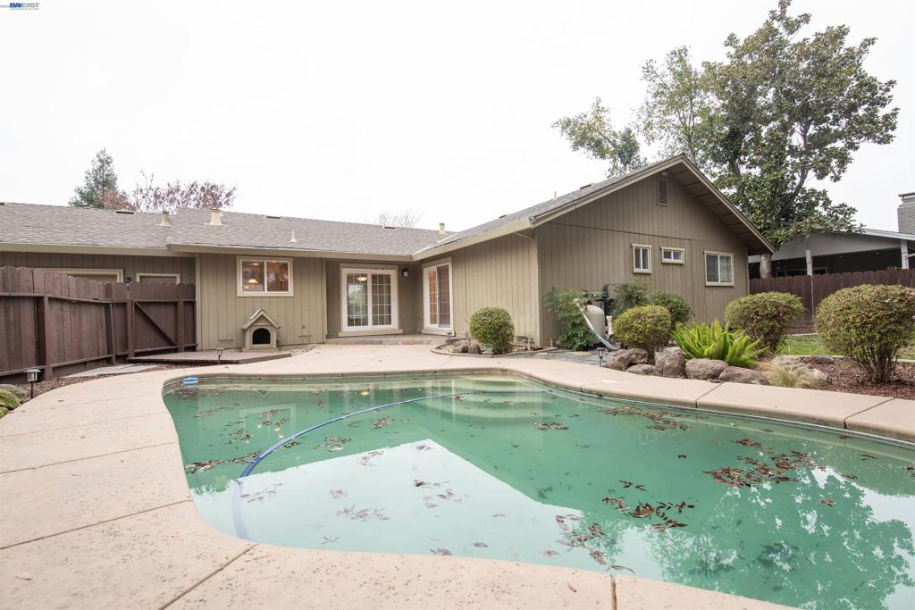 1336 HIDDEN GLEN DR, Modesto, CA 95355-3628