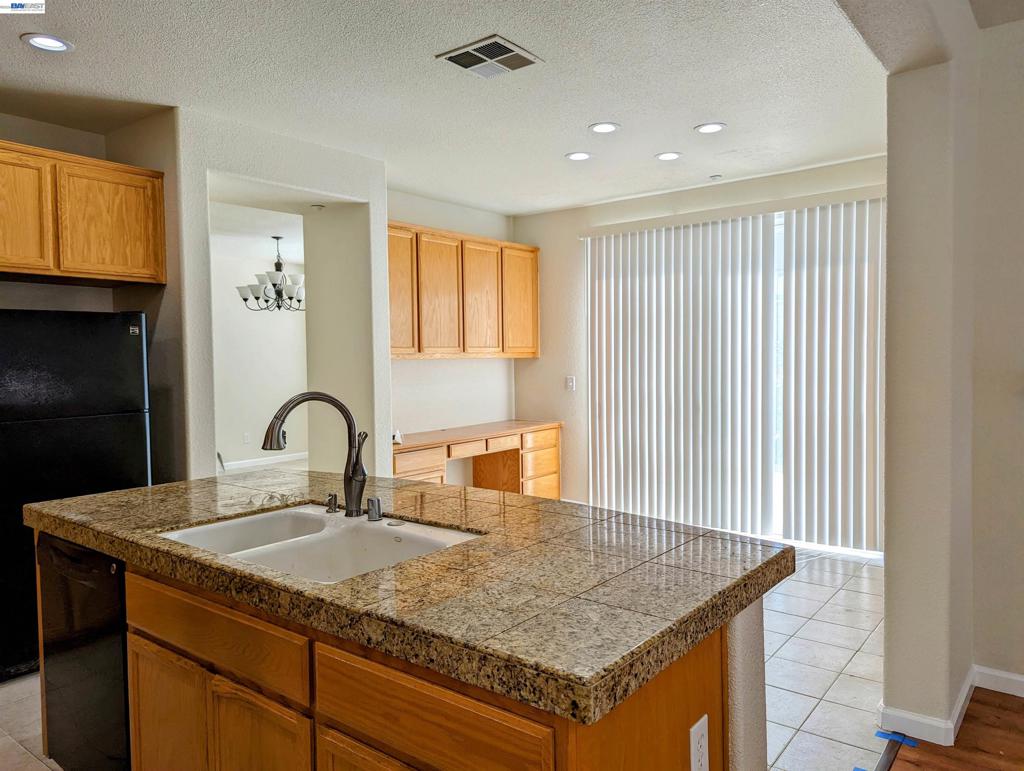 1455 Paradise Ln, Brentwood (CC), CA 94513