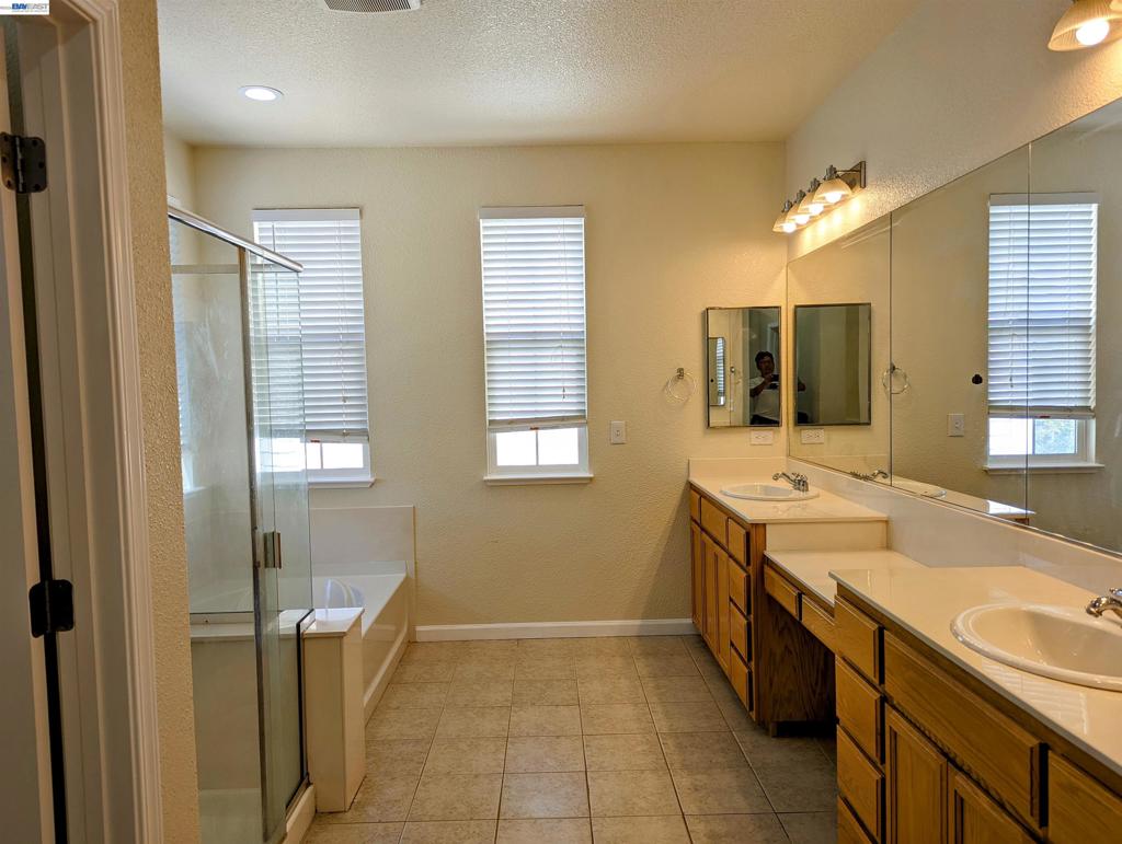 1455 Paradise Ln, Brentwood (CC), CA 94513