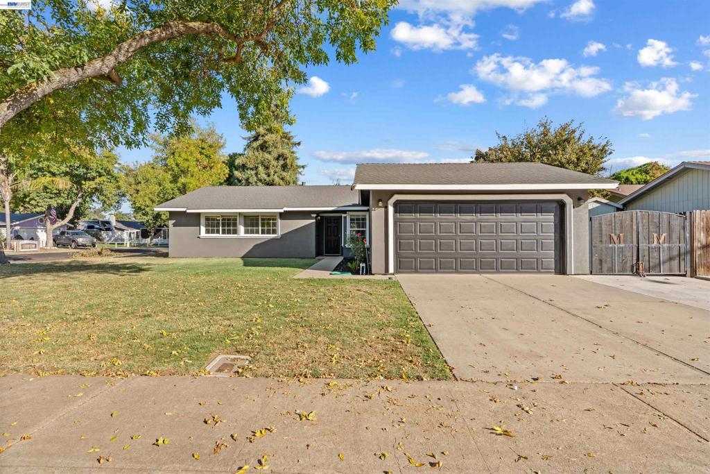 2713 Finlandia Ave, Modesto, CA 95358