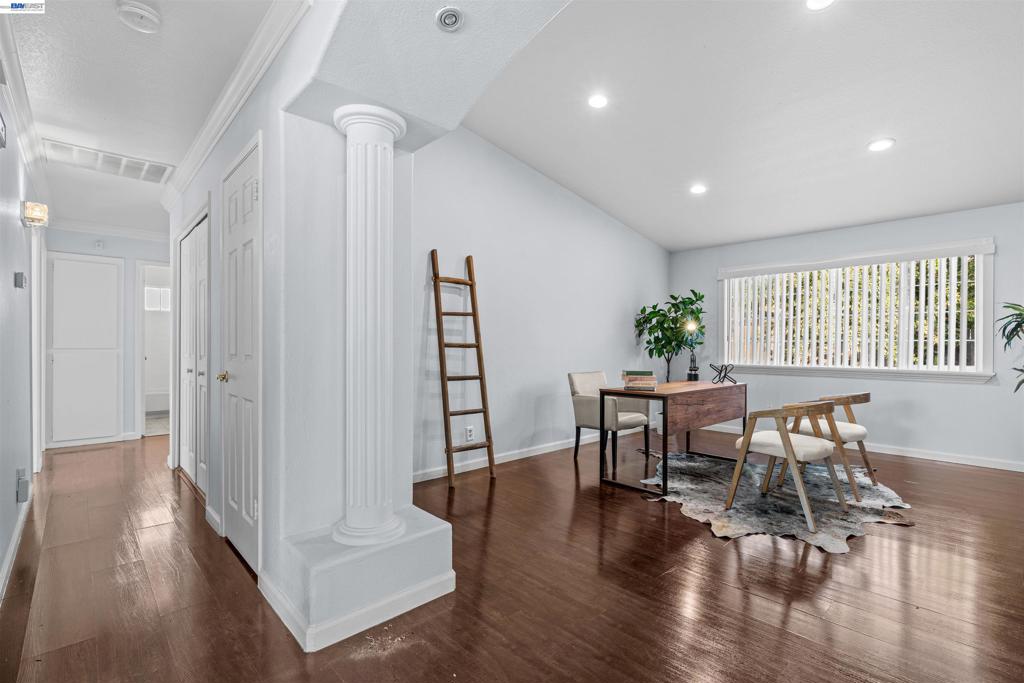 2713 Finlandia Ave, Modesto, CA 95358