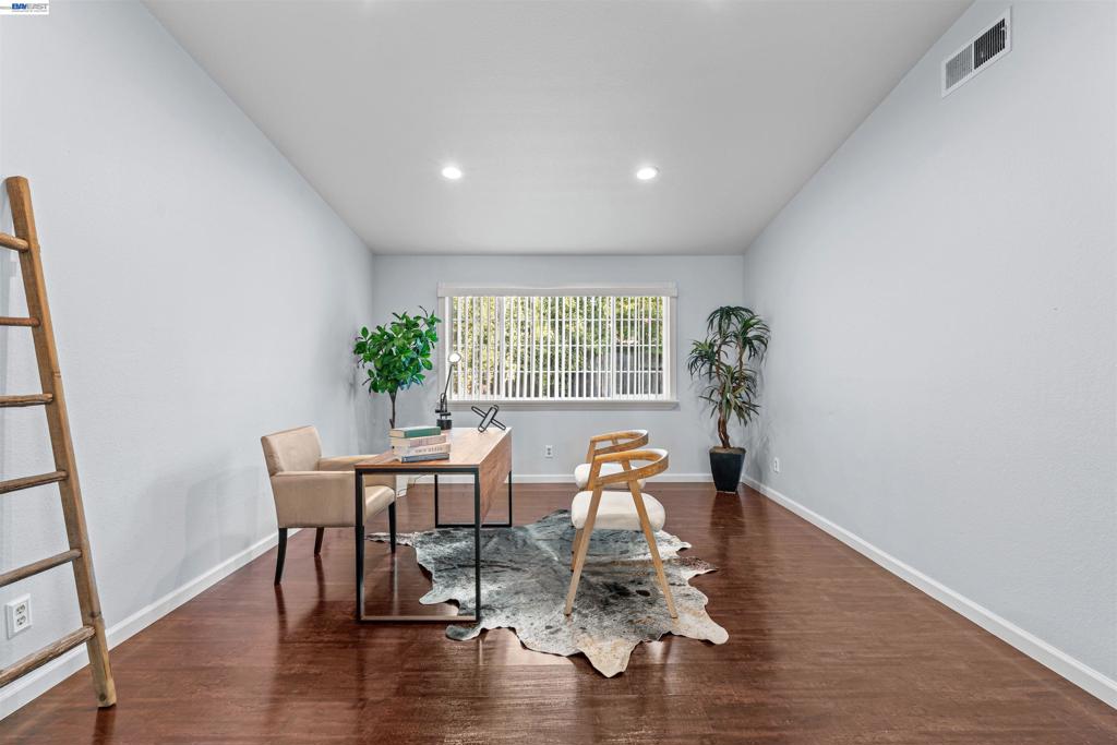 2713 Finlandia Ave, Modesto, CA 95358