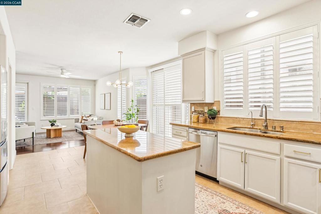 1344 Panwood Ct, Brentwood (CC), CA 94513