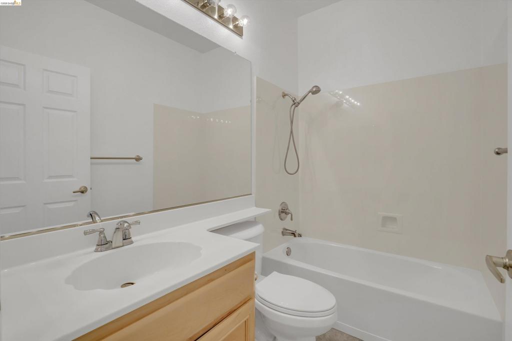 1852 Island Park Pl, Brentwood (CC), CA 94513