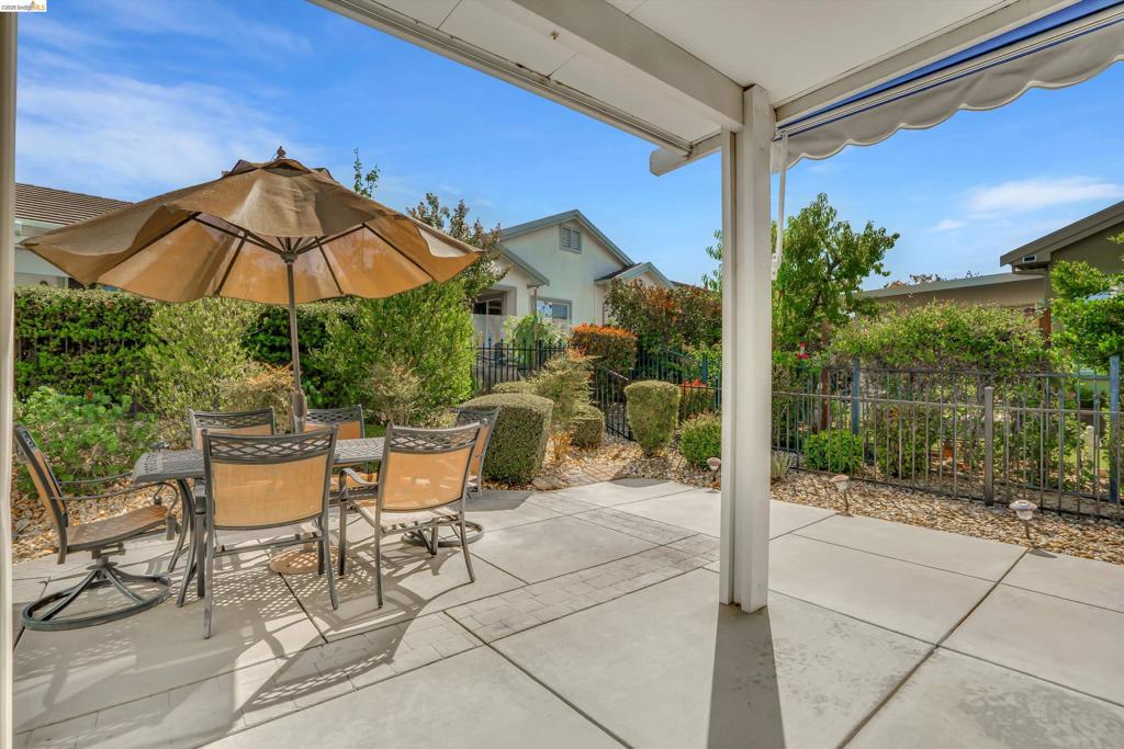 1852 Island Park Pl, Brentwood (CC), CA 94513