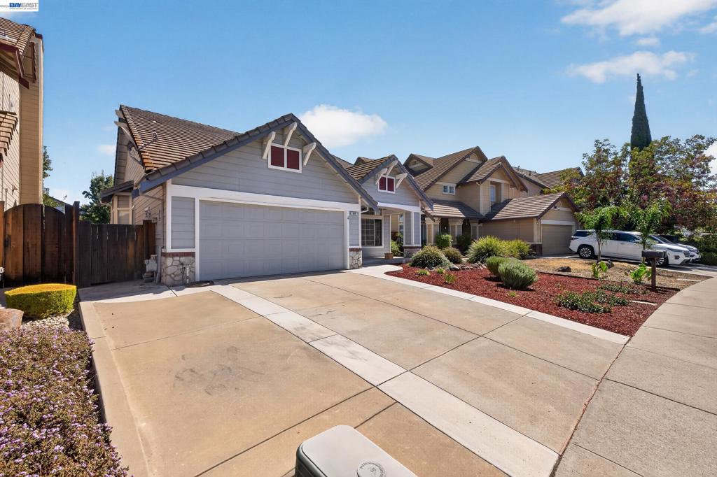690 Canyonwood Dr., Brentwood (CC), CA 94513-1843