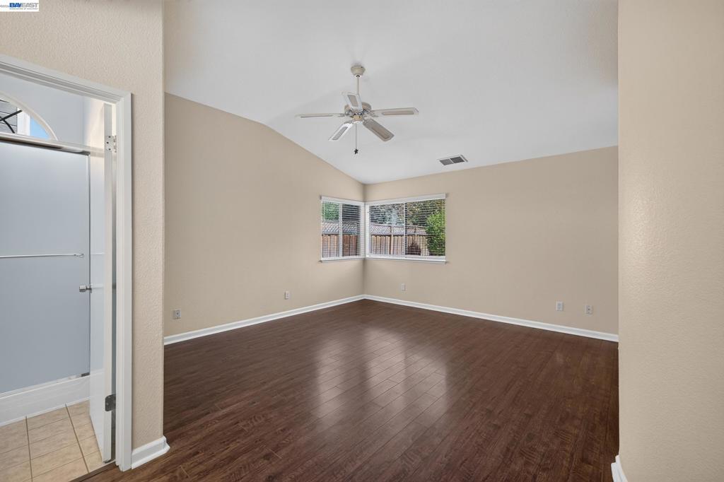 690 Canyonwood Dr., Brentwood (CC), CA 94513-1843