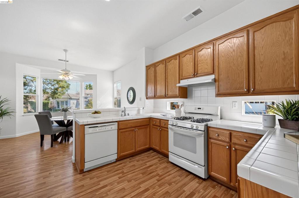 2021 Kent Dr, Brentwood (CC), CA 94513