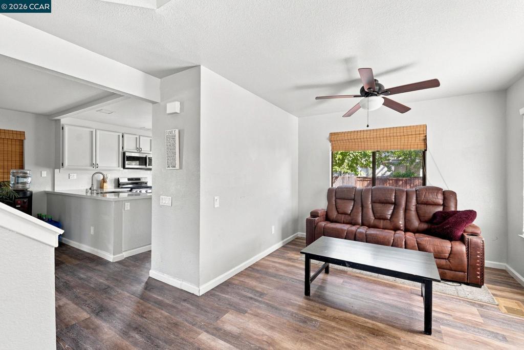 975 Doeskin Ter, Brentwood (CC), CA 94513