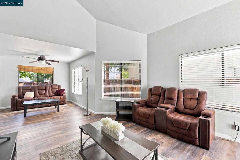 975 Doeskin Ter, Brentwood (CC), CA 94513