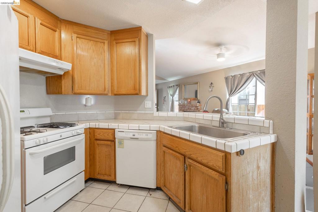930 Elk Run Ter, Brentwood (CC), CA 94513