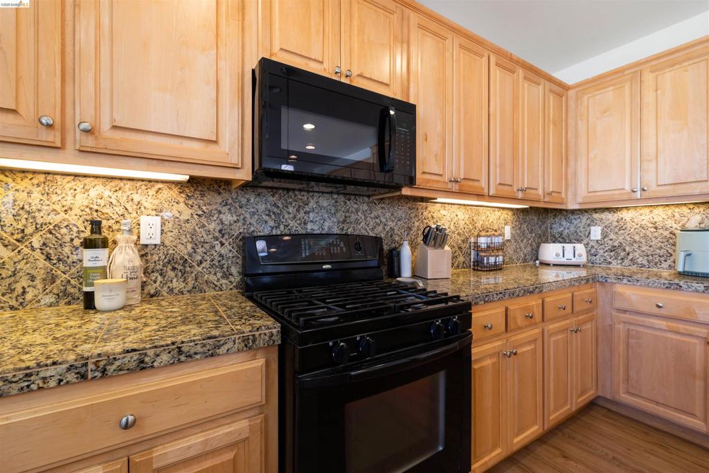 9569 California Oak Cir, Patterson, CA 95363
