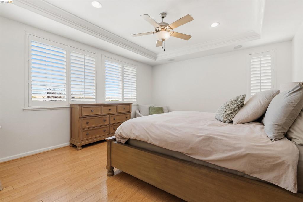 9569 California Oak Cir, Patterson, CA 95363