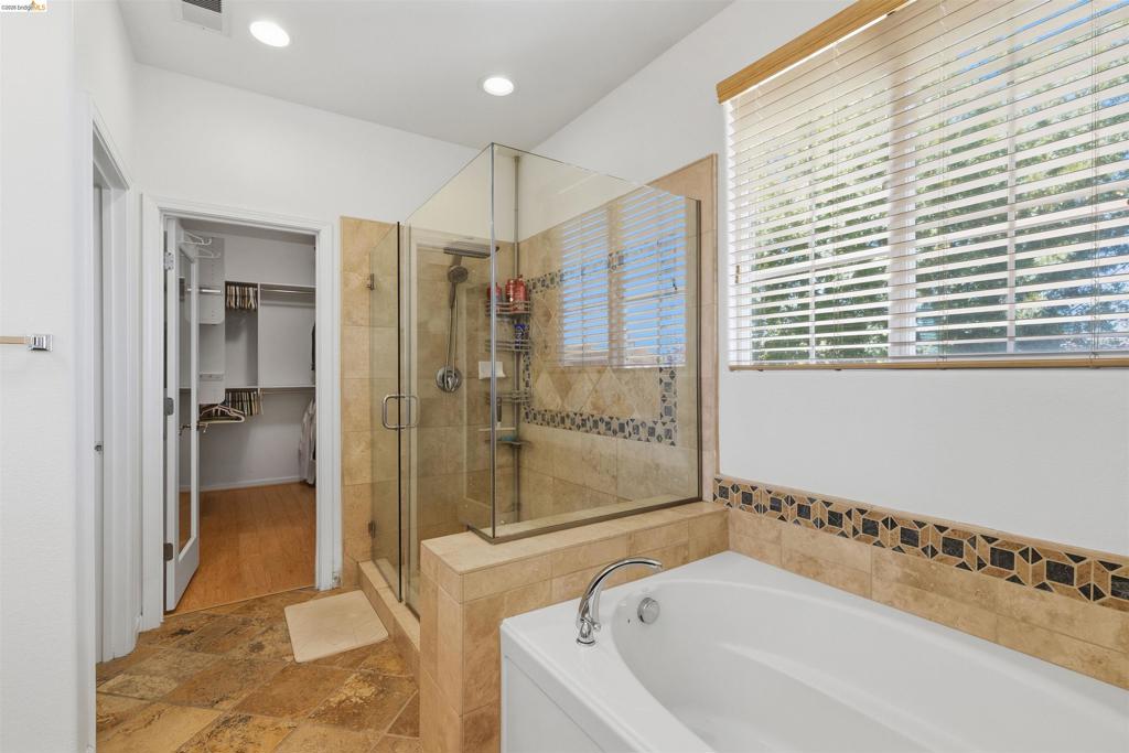 9569 California Oak Cir, Patterson, CA 95363