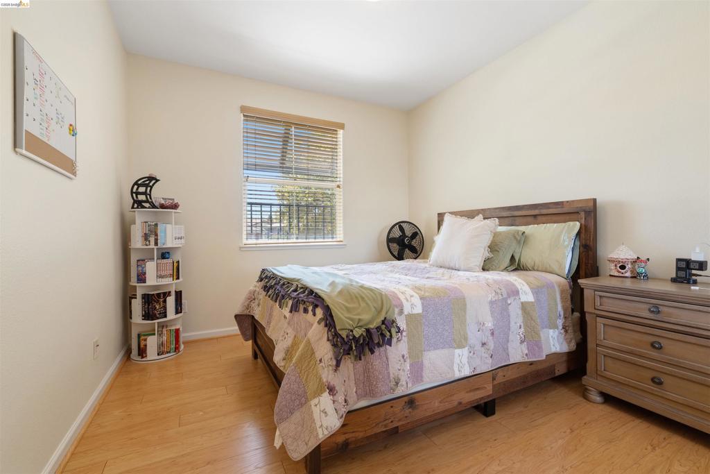 9569 California Oak Cir, Patterson, CA 95363