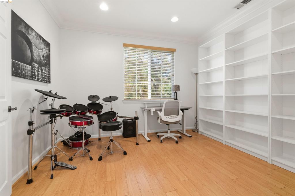 9569 California Oak Cir, Patterson, CA 95363