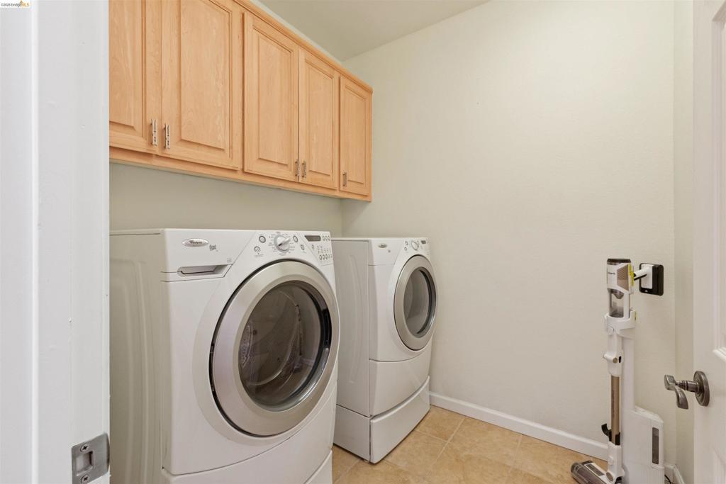 9569 California Oak Cir, Patterson, CA 95363