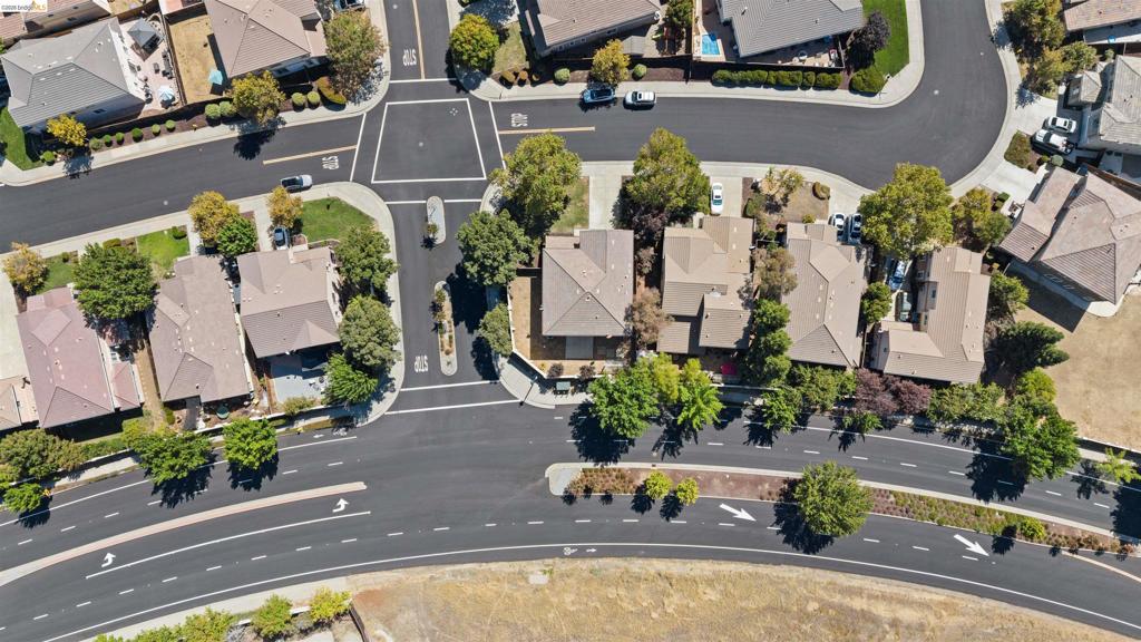9569 California Oak Cir, Patterson, CA 95363