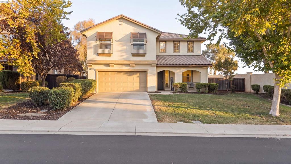 9569 California Oak Cir, Patterson, CA 95363