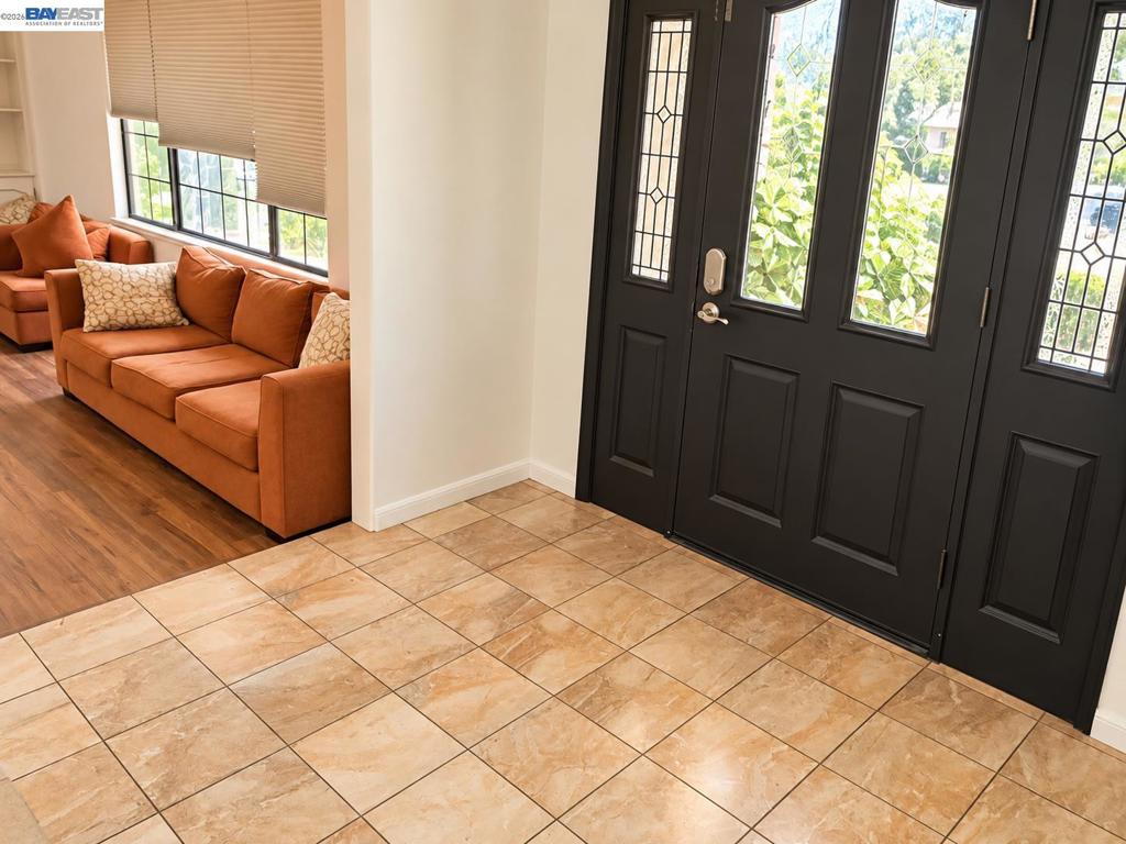 2204 Cheyenne Way, Modesto, CA 95356