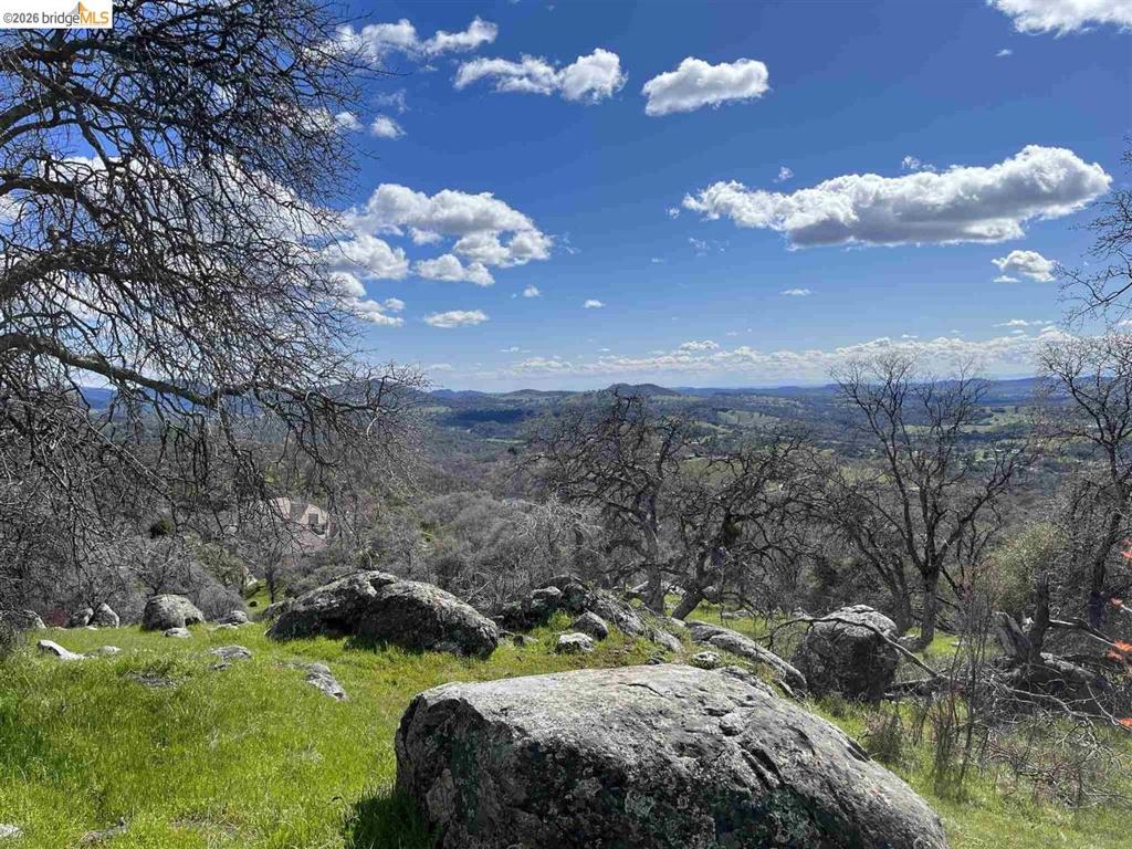 18351 Olov, Sonora, CA 95370