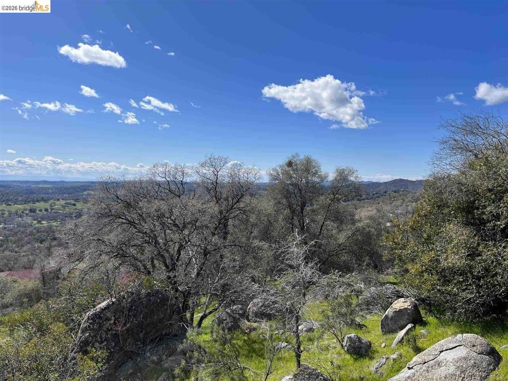 18351 Olov, Sonora, CA 95370