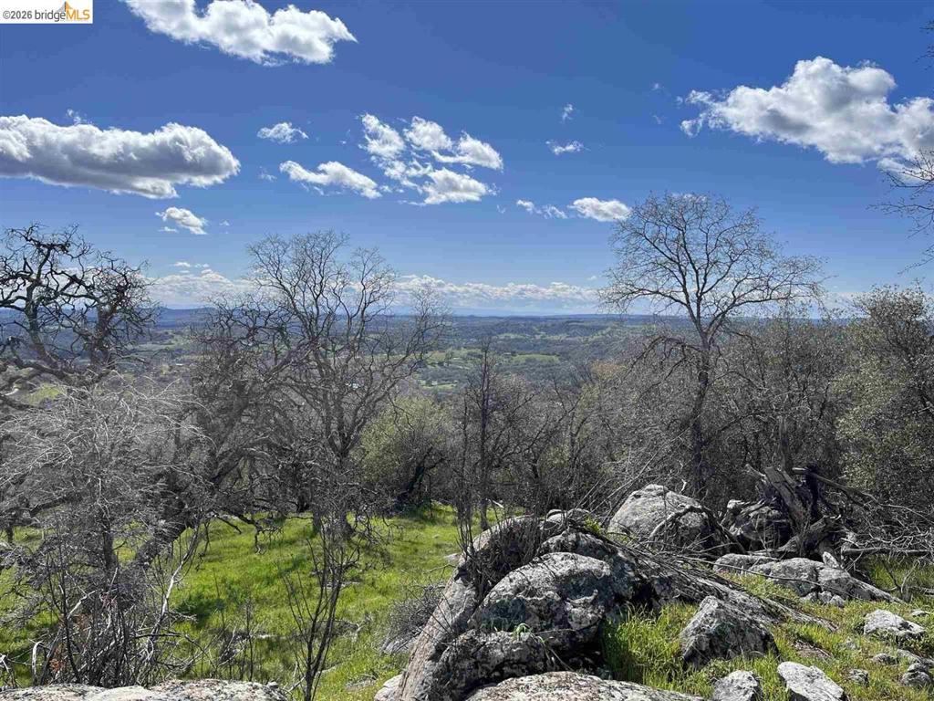 18351 Olov, Sonora, CA 95370