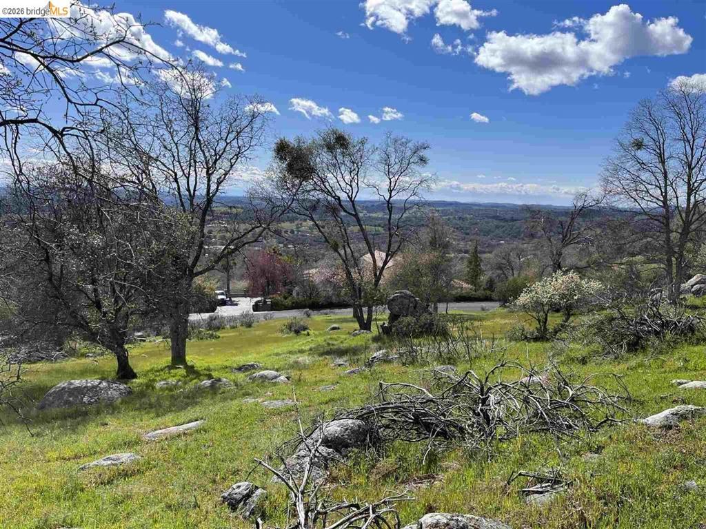 18351 Olov, Sonora, CA 95370
