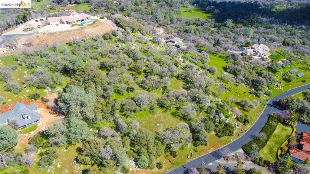 18351 Olov, Sonora, CA 95370