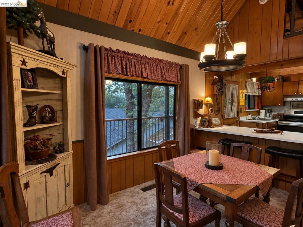 19007 Digger Pine St, Groveland, CA 95321