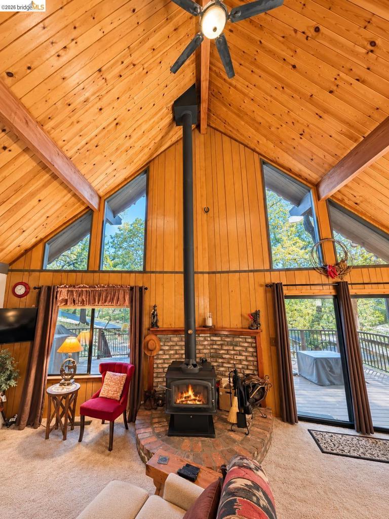 19007 Digger Pine St, Groveland, CA 95321
