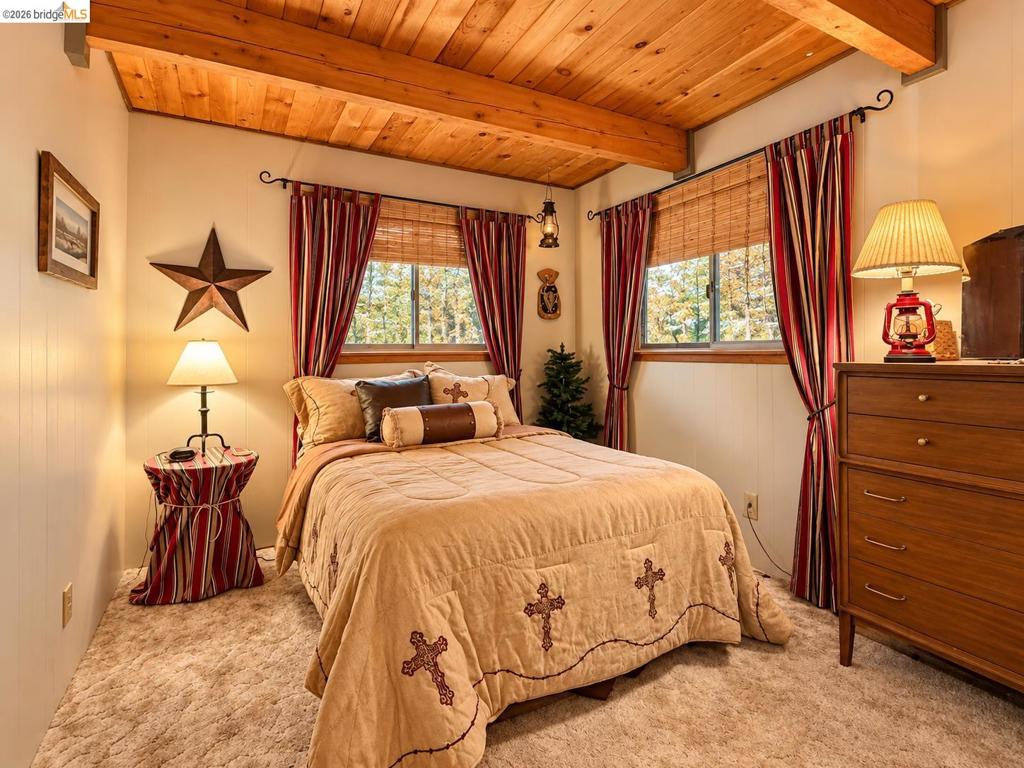 19007 Digger Pine St, Groveland, CA 95321