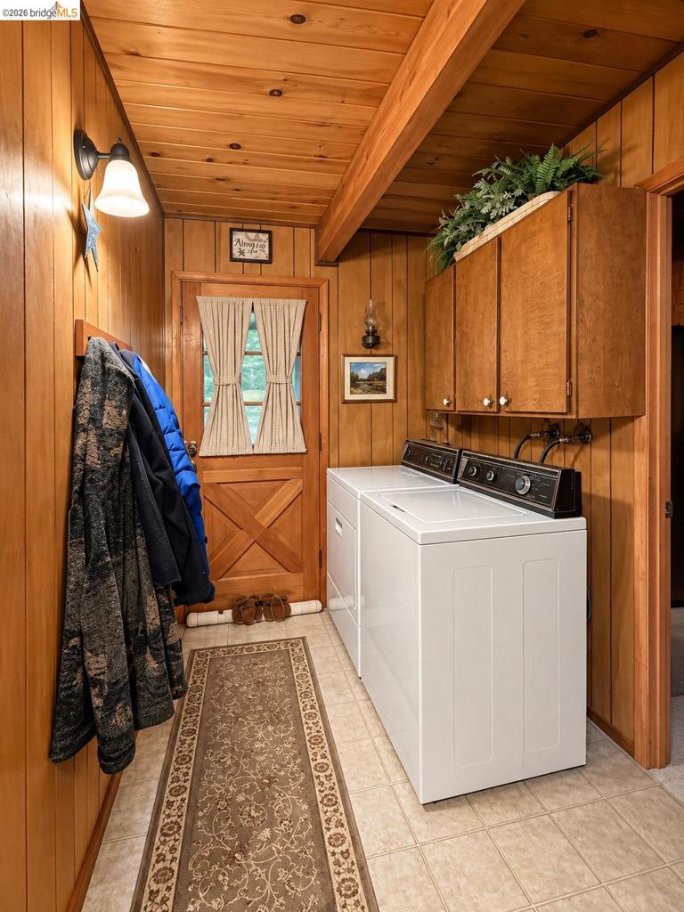 19007 Digger Pine St, Groveland, CA 95321