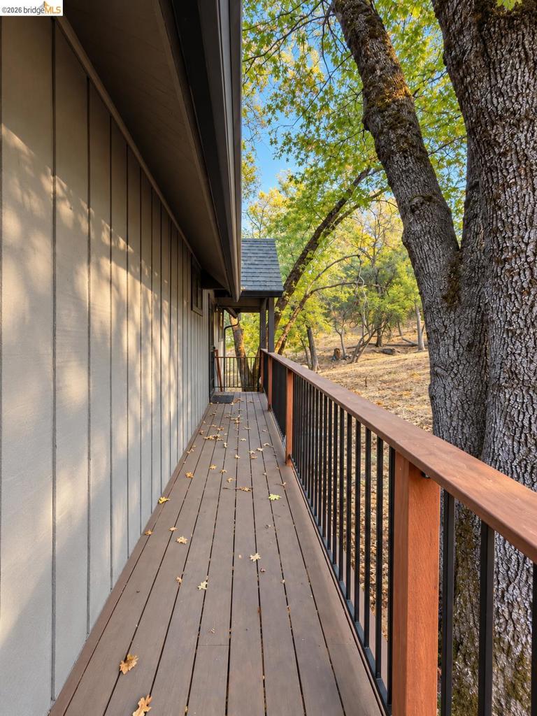 19007 Digger Pine St, Groveland, CA 95321