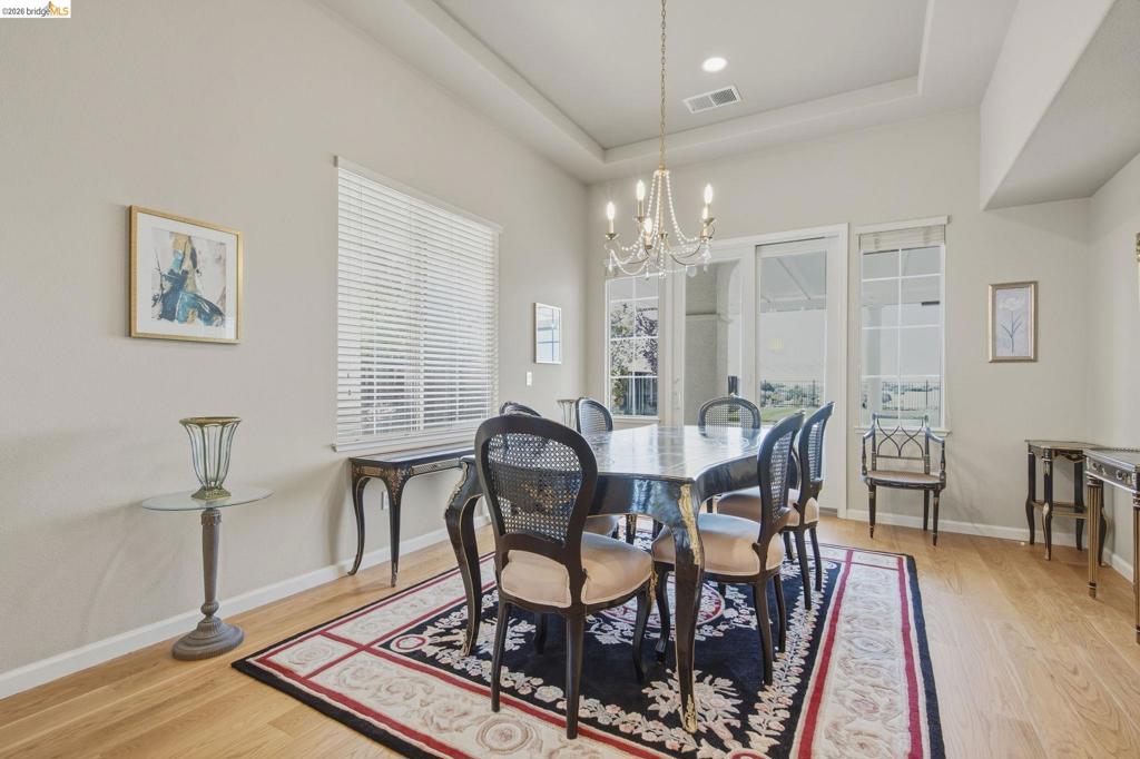 171 E Country Club Dr, Brentwood (CC), CA 94513