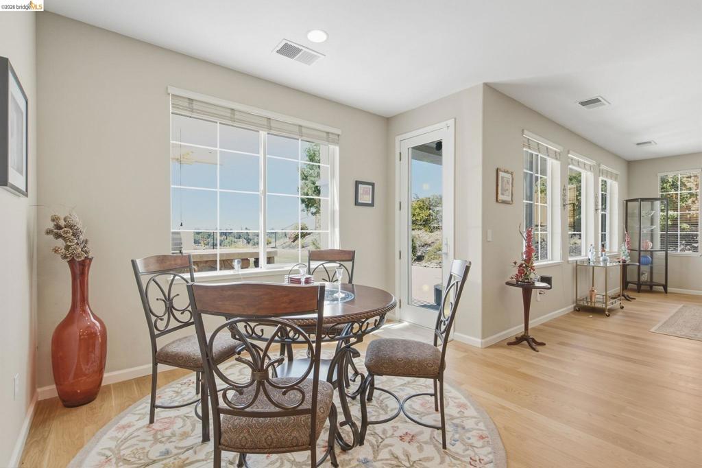 171 E Country Club Dr, Brentwood (CC), CA 94513
