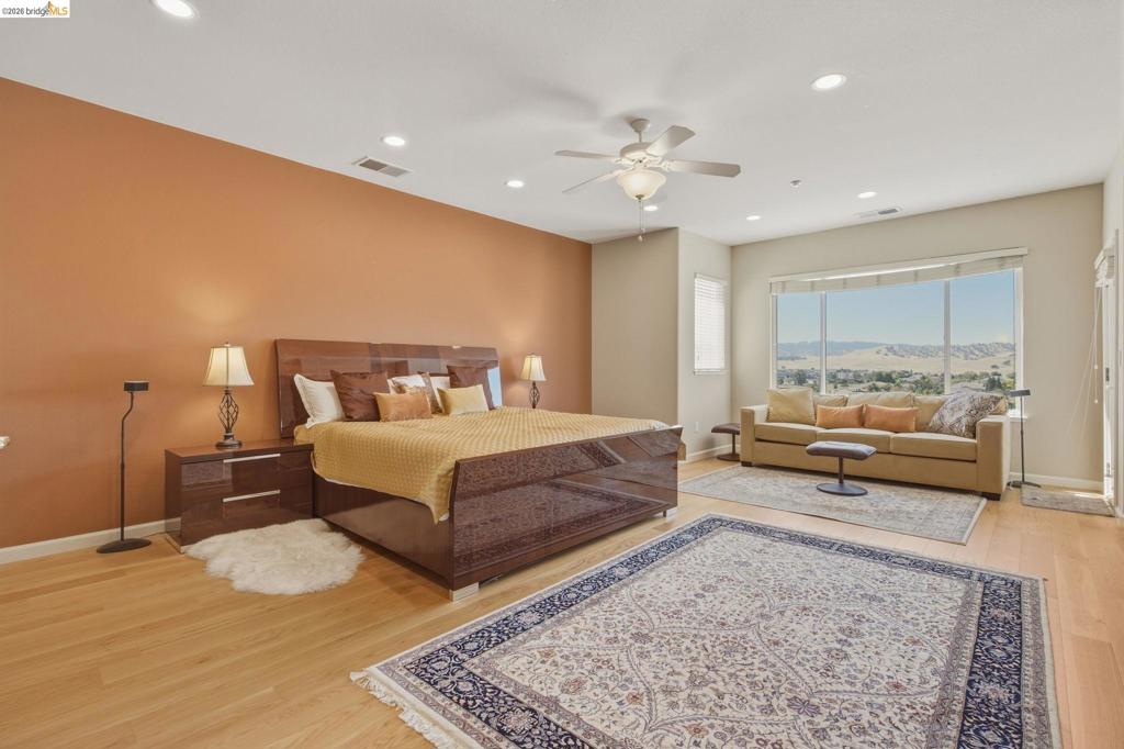 171 E Country Club Dr, Brentwood (CC), CA 94513
