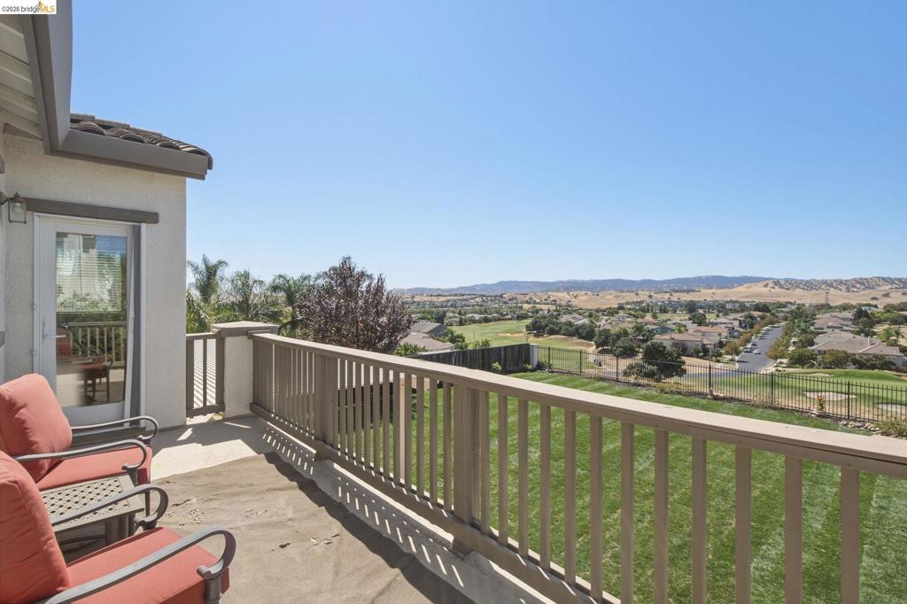 171 E Country Club Dr, Brentwood (CC), CA 94513