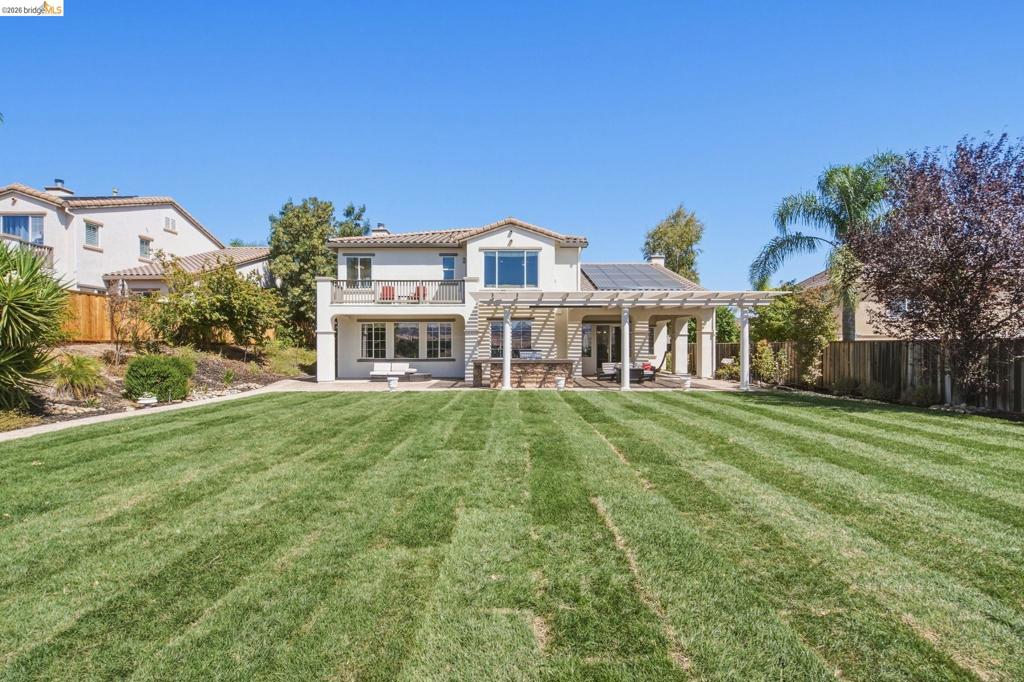 171 E Country Club Dr, Brentwood (CC), CA 94513