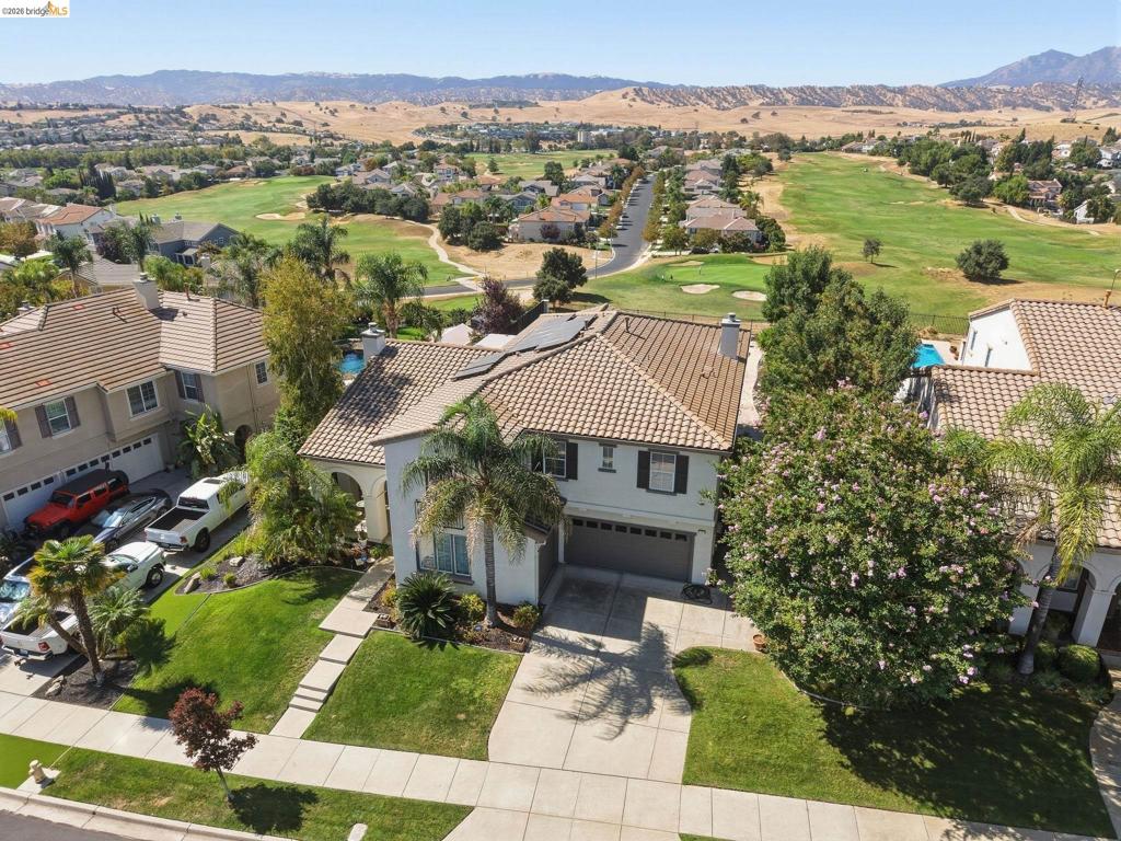 171 E Country Club Dr, Brentwood (CC), CA 94513