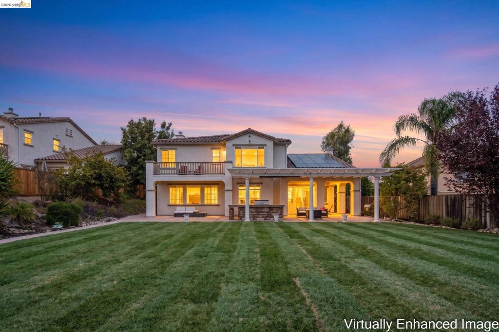 171 E Country Club Dr, Brentwood (CC), CA 94513