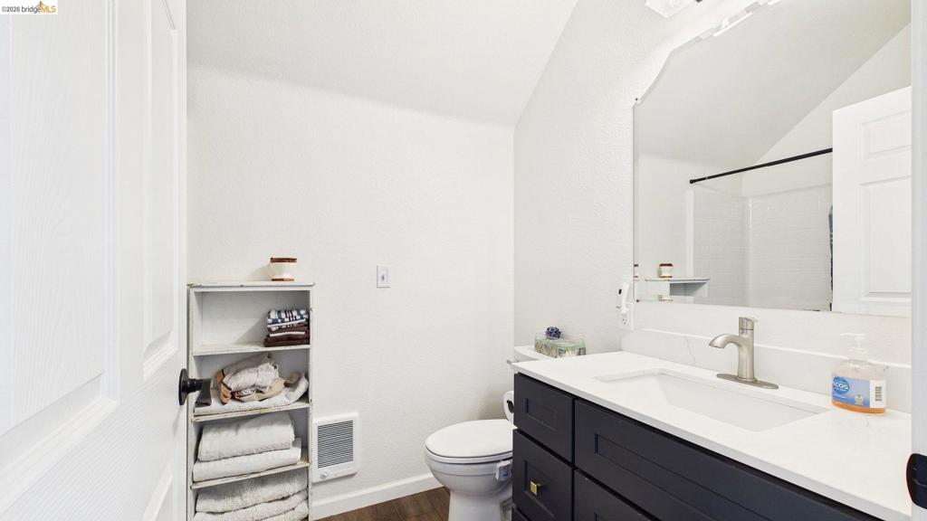 17093 Palomino Ln, Sonora, CA 95370