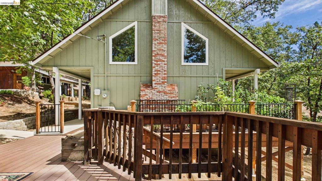 17093 Palomino Ln, Sonora, CA 95370