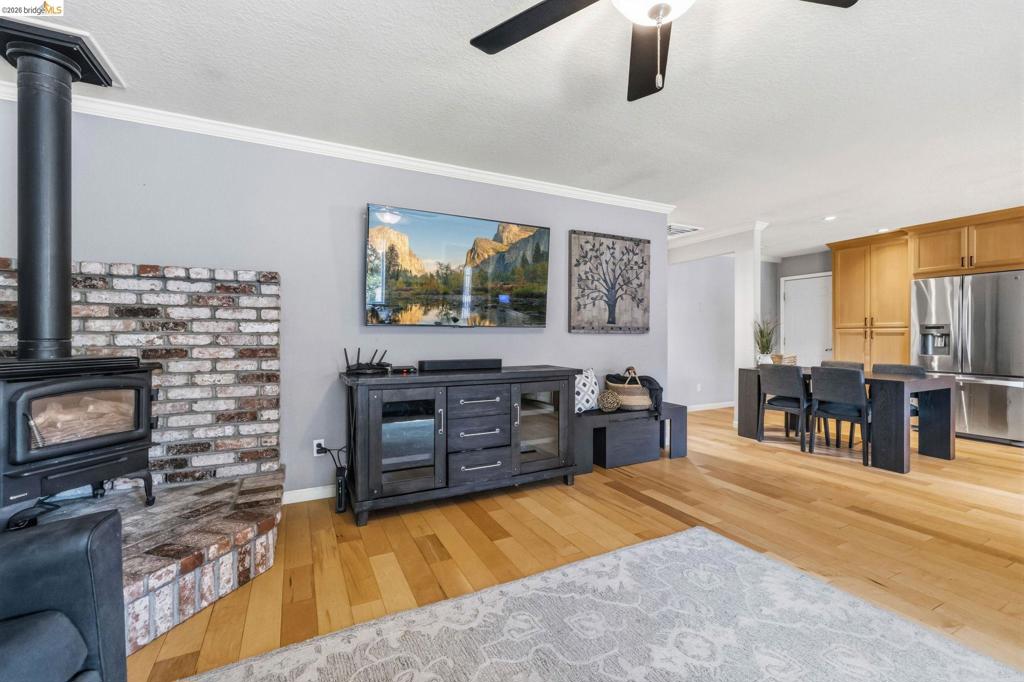 21000 Niagara, Sonora, CA 95370-9102