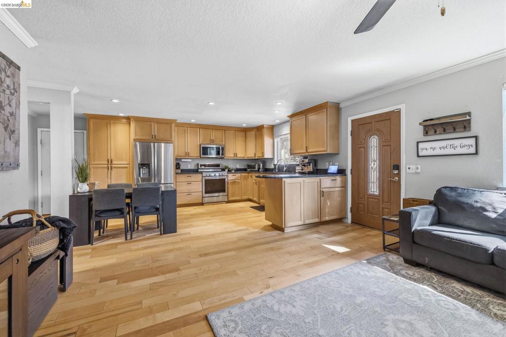 21000 Niagara, Sonora, CA 95370-9102