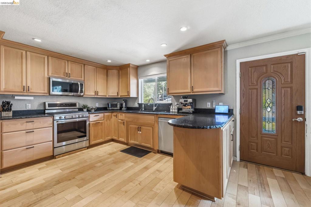 21000 Niagara, Sonora, CA 95370-9102