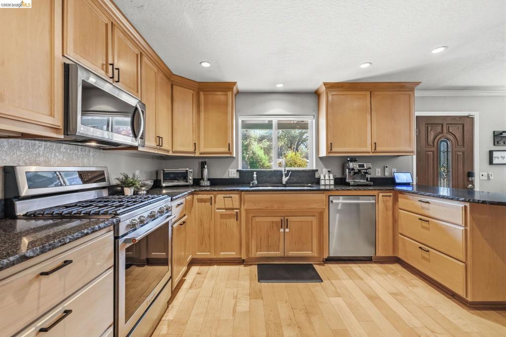 21000 Niagara, Sonora, CA 95370-9102