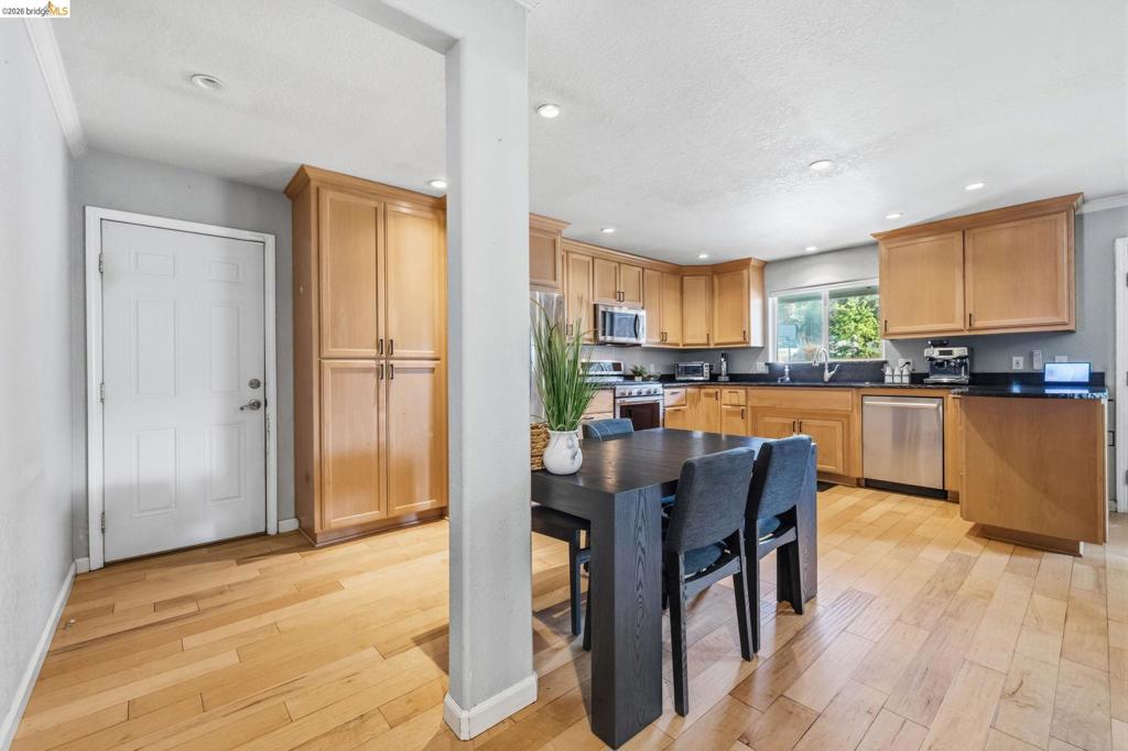 21000 Niagara, Sonora, CA 95370-9102