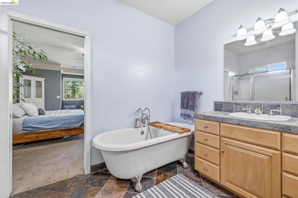 21000 Niagara, Sonora, CA 95370-9102