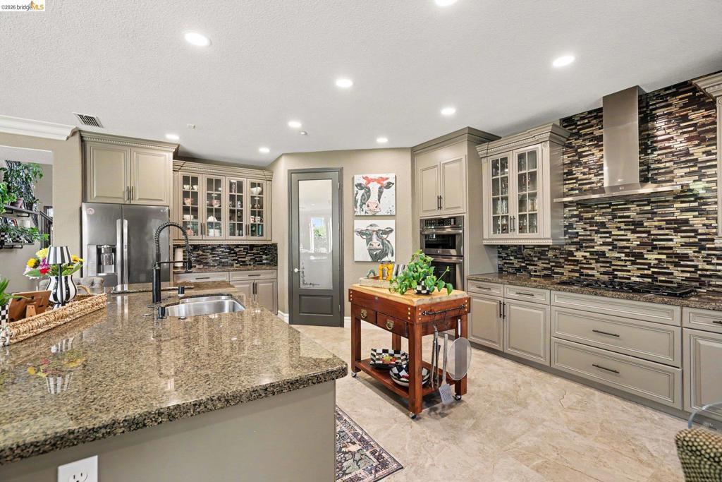 1587 Dawnview Dr, Brentwood (CC), CA 94513